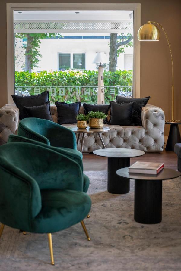 Hotel Maestrale Riccione Eksteriør bilde
