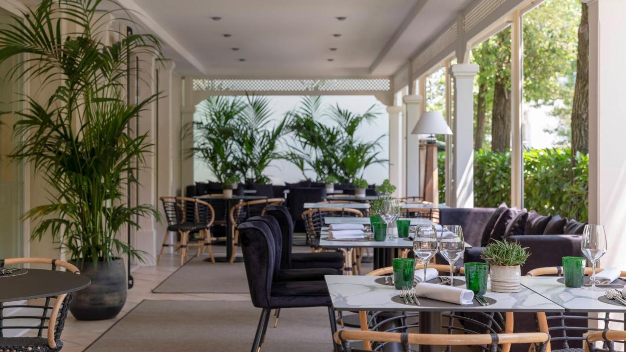 Hotel Maestrale Riccione Eksteriør bilde