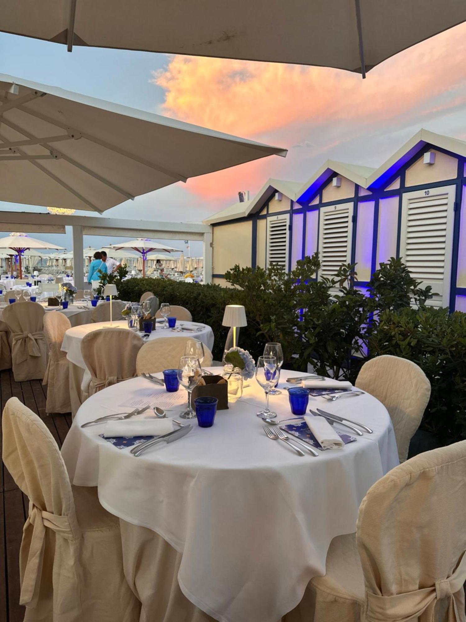 Hotel Maestrale Riccione Eksteriør bilde